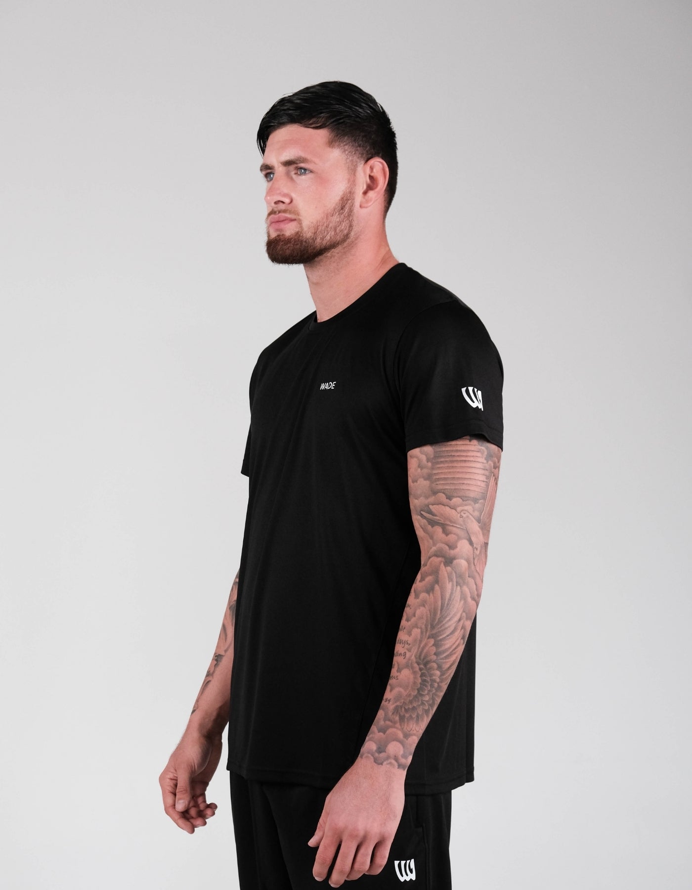 Wade Panelled logo icon tee black